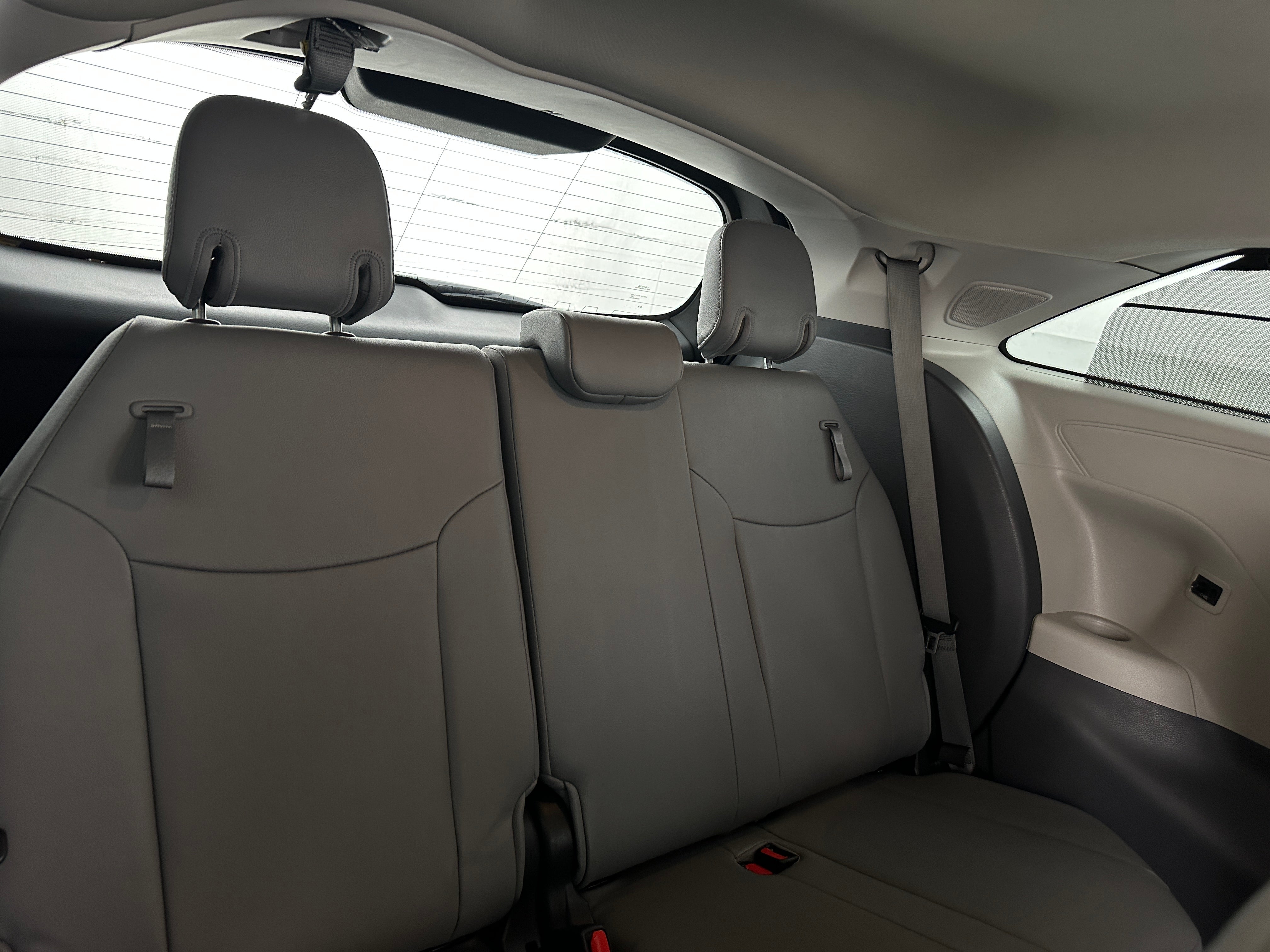toyota sienna 2021 5TDZRKEC9MS070773 image toyota sienna 2021 5TDZRKEC9MS070773 image
