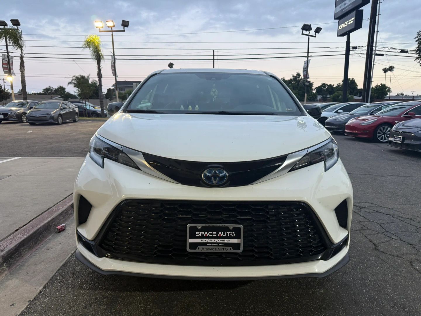 toyota sienna 2021 5TDDRKEC3MS053641 image toyota sienna 2021 5TDDRKEC3MS053641 image