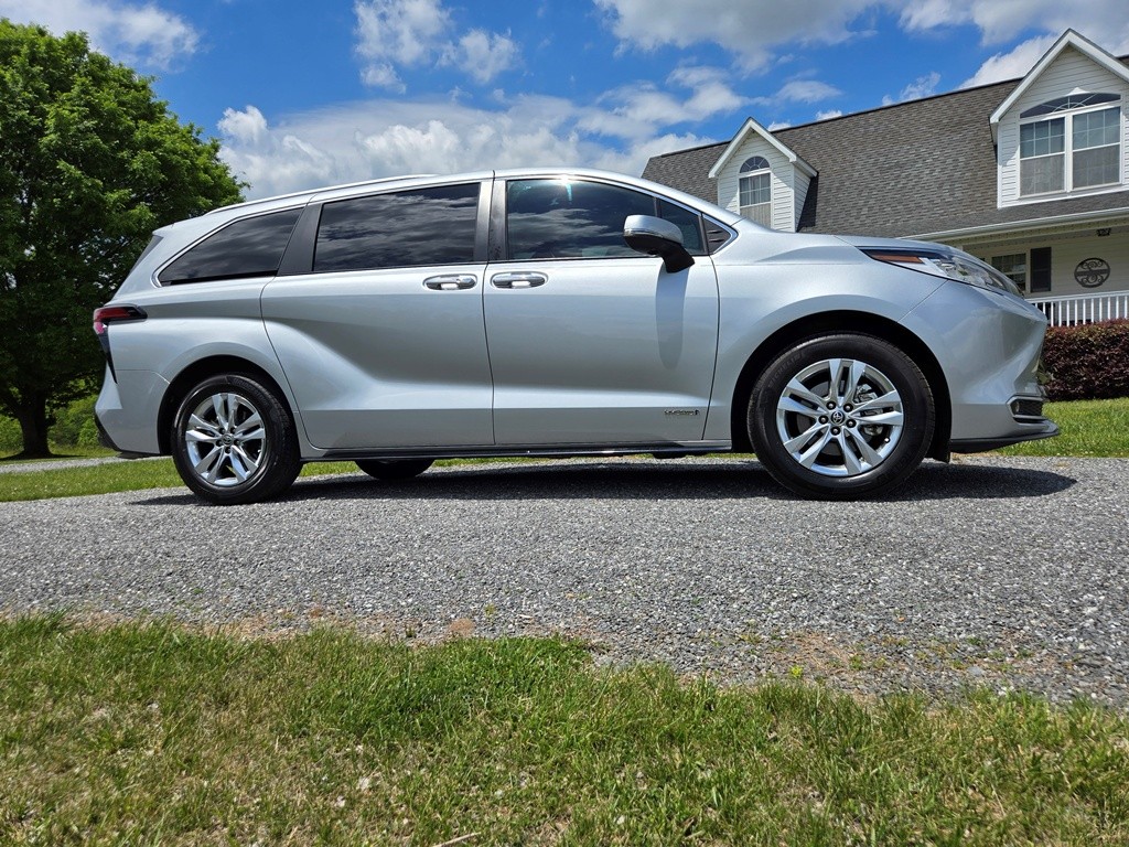 toyota sienna 2021 5TDZRKEC0MS038794 image toyota sienna 2021 5TDZRKEC0MS038794 image
