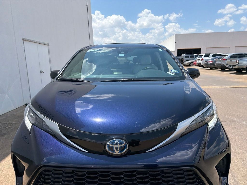 toyota sienna 2021 5TDDRKEC9MS070153 image toyota sienna 2021 5TDDRKEC9MS070153 image