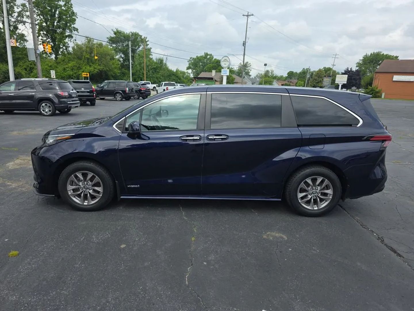 toyota sienna 2021 5TDGRKEC5MS058949 image toyota sienna 2021 5TDGRKEC5MS058949 image