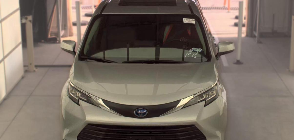 toyota sienna 2021 5TDJRKEC6MS022385 image