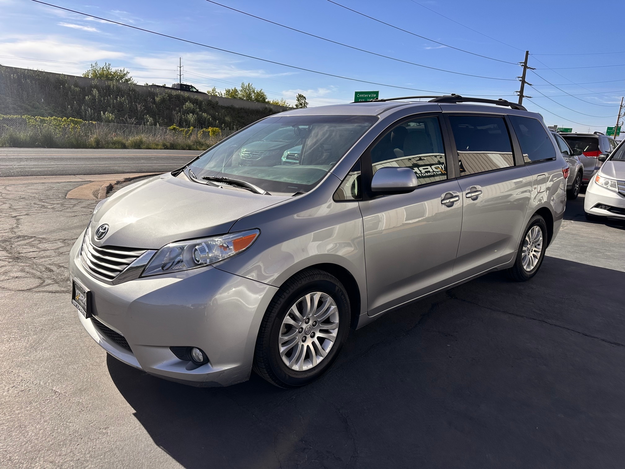 toyota sienna 2017 5TDYZ3DC0HS871679 image toyota sienna 2017 5TDYZ3DC0HS871679 image