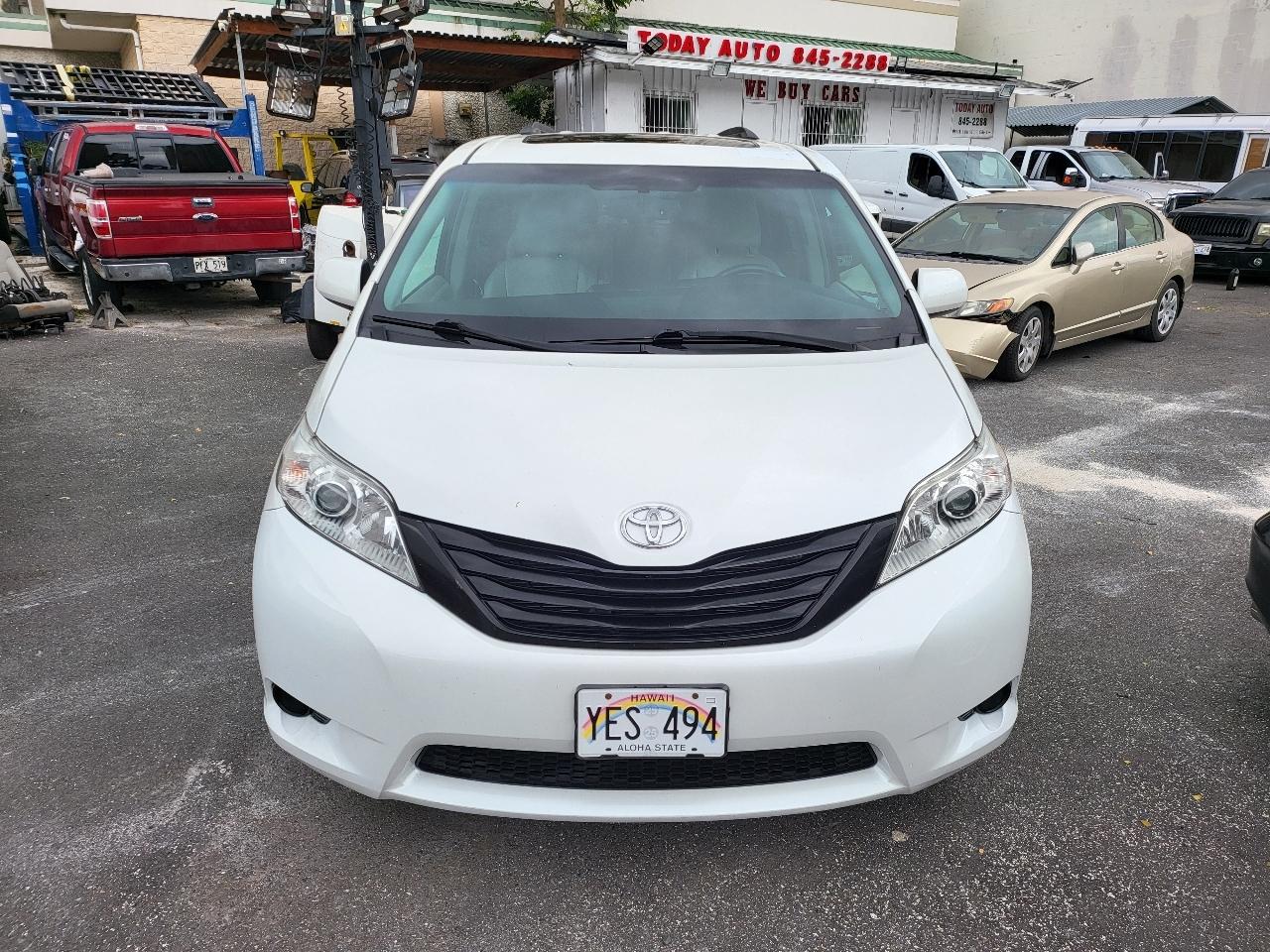 toyota sienna 2017 5TDYZ3DC9HS805292 image toyota sienna 2017 5TDYZ3DC9HS805292 image