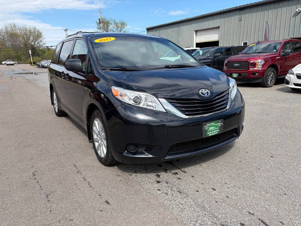toyota sienna 2017 5TDJZ3DCXHS169144 image toyota sienna 2017 5TDJZ3DCXHS169144 image