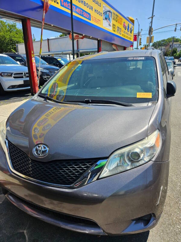 toyota sienna 2017 5TDJZ3DC2HS159420 image toyota sienna 2017 5TDJZ3DC2HS159420 image