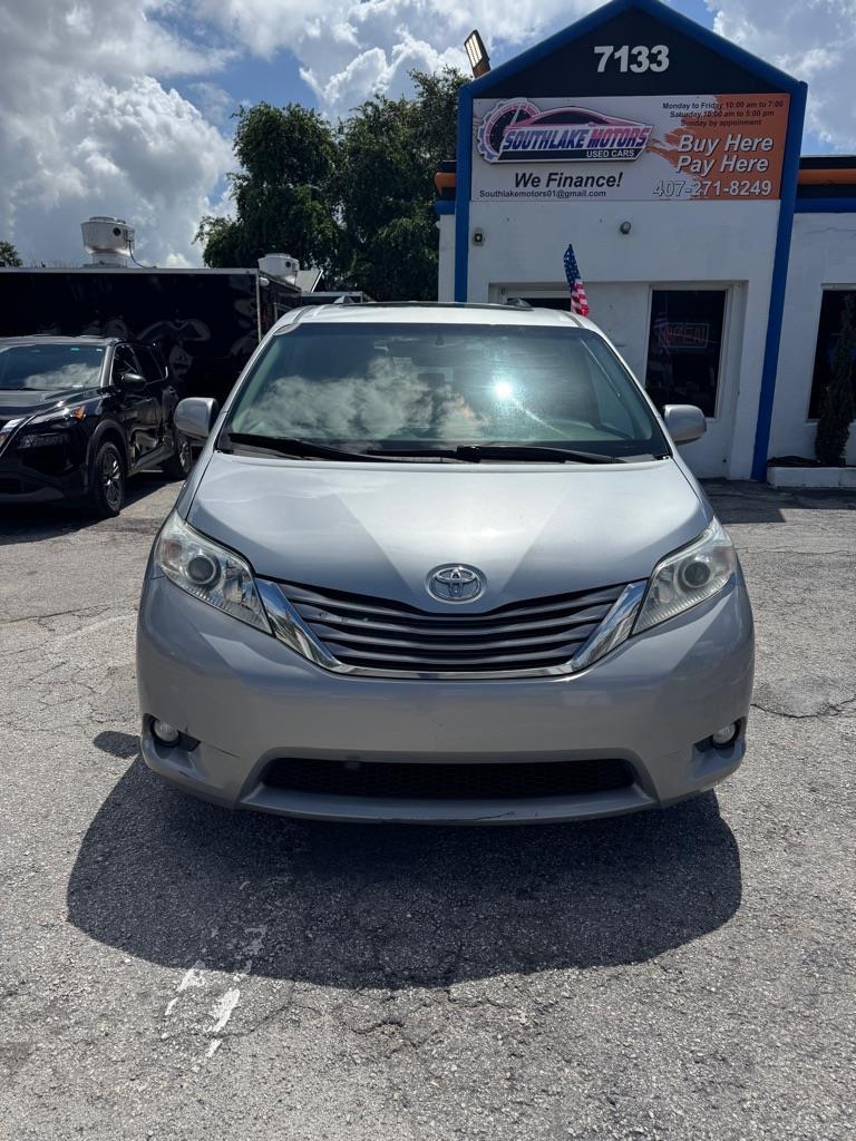 toyota sienna 2017 5TDYZ3DC5HS799801 image toyota sienna 2017 5TDYZ3DC5HS799801 image