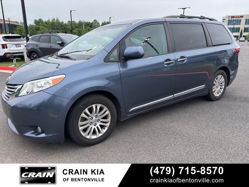 toyota sienna 2017 5TDYZ3DC3HS830849 image toyota sienna 2017 5TDYZ3DC3HS830849 image