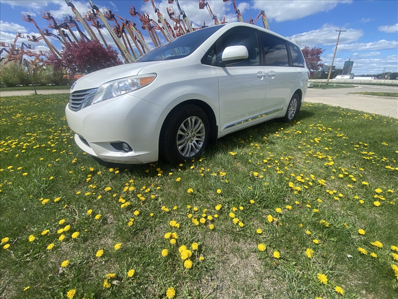 toyota sienna 2017 5TDYZ3DC0HS870144 image toyota sienna 2017 5TDYZ3DC0HS870144 image