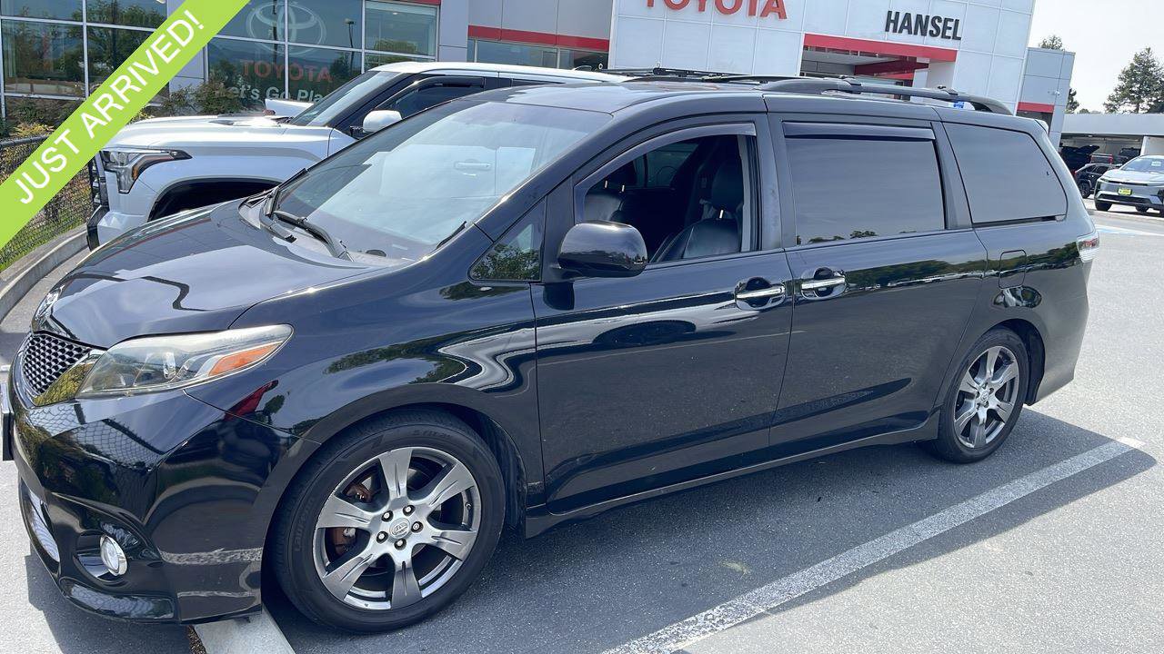 toyota sienna 2017 5TDXZ3DC7HS793560 image toyota sienna 2017 5TDXZ3DC7HS793560 image
