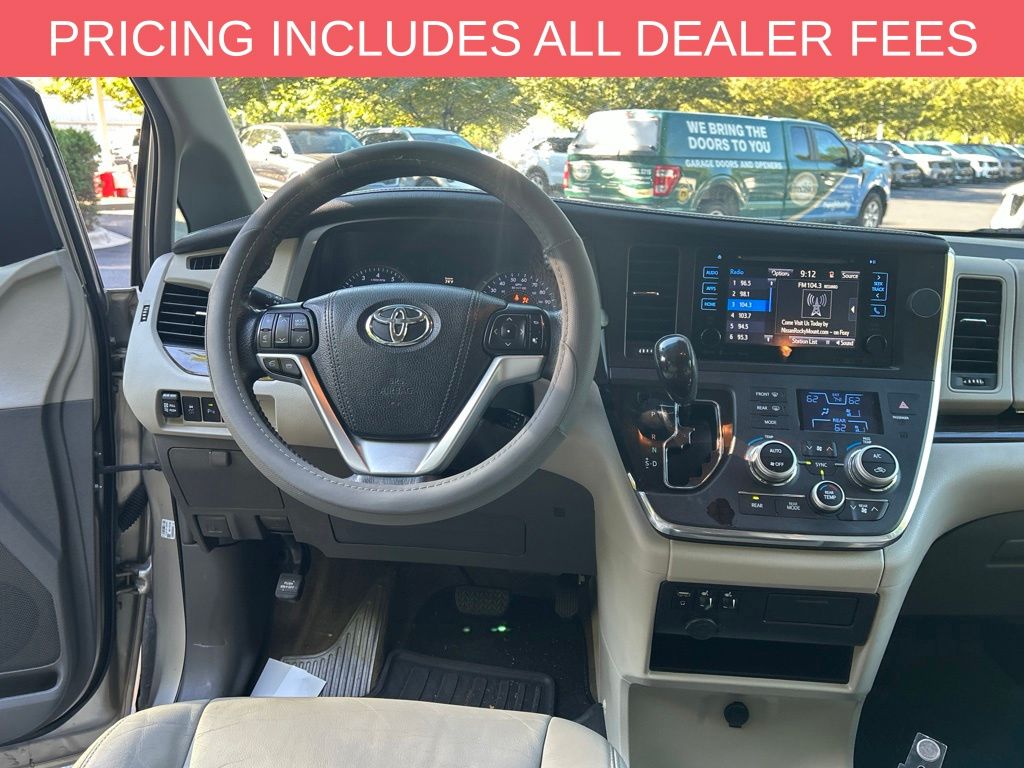 toyota sienna 2017 5TDYZ3DC0HS776202 image toyota sienna 2017 5TDYZ3DC0HS776202 image