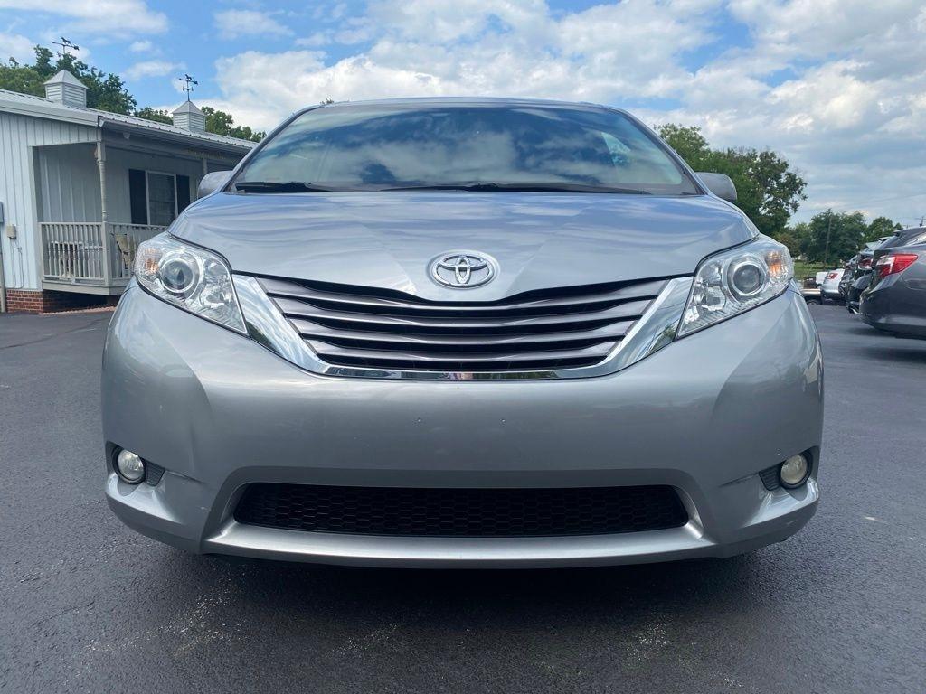 toyota sienna 2017 5TDYZ3DC9HS856243 image toyota sienna 2017 5TDYZ3DC9HS856243 image