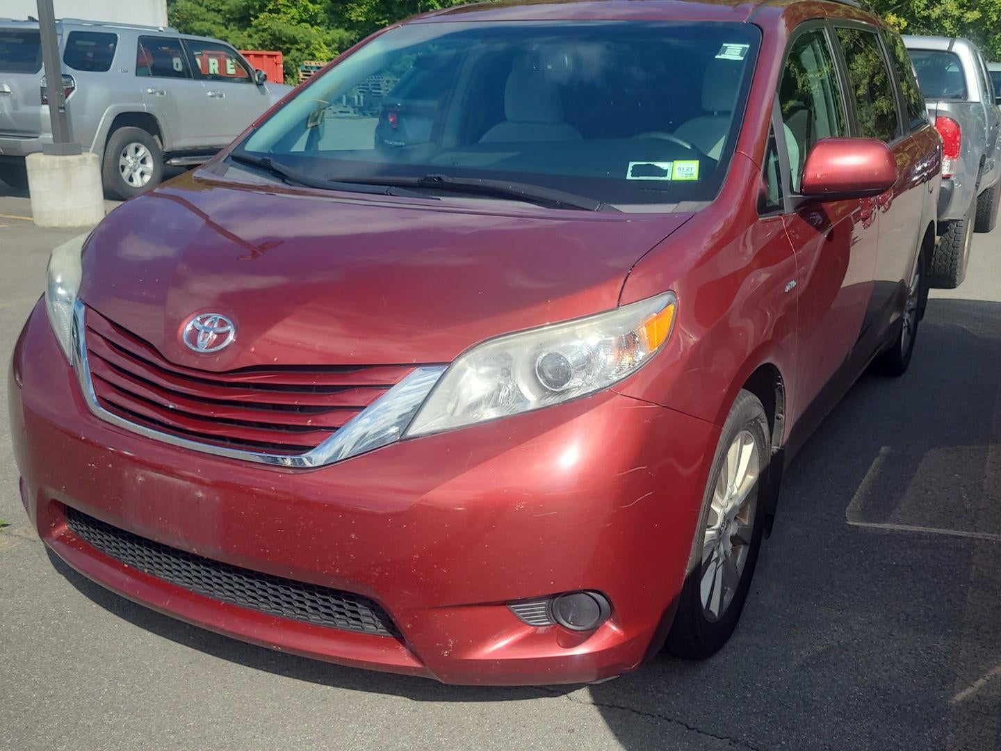 toyota sienna 2017 5TDJZ3DC8HS157686 image toyota sienna 2017 5TDJZ3DC8HS157686 image
