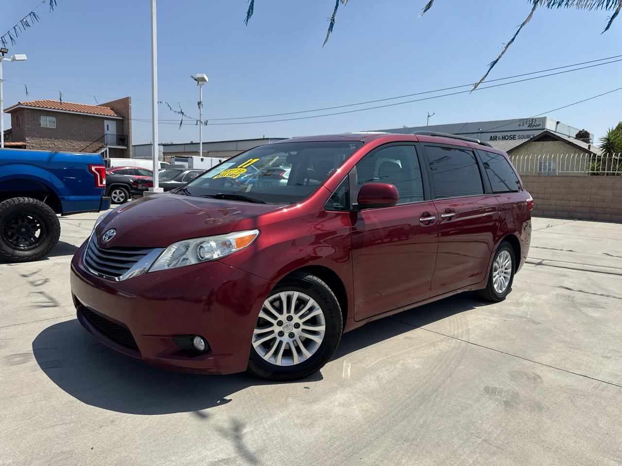 toyota sienna 2017 5TDYZ3DC4HS769530 image toyota sienna 2017 5TDYZ3DC4HS769530 image