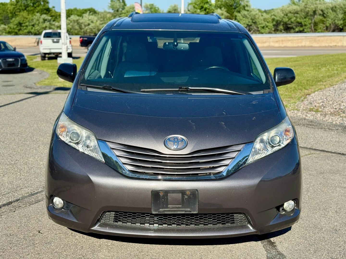 toyota sienna 2017 5TDYZ3DC4HS792547 image toyota sienna 2017 5TDYZ3DC4HS792547 image