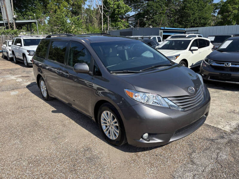 toyota sienna 2017 5TDYZ3DC5HS863741 image toyota sienna 2017 5TDYZ3DC5HS863741 image