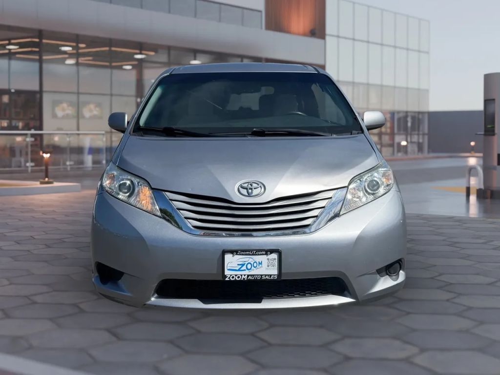 toyota sienna 2017 5TDJZ3DCXHS154644 image toyota sienna 2017 5TDJZ3DCXHS154644 image