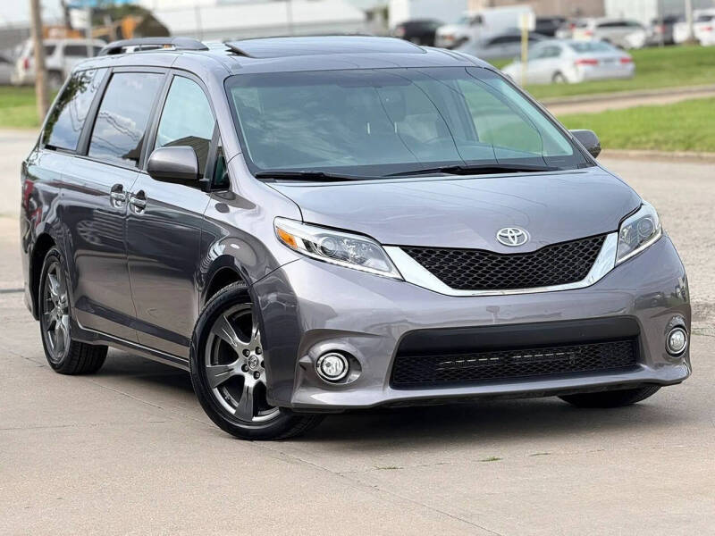 toyota sienna 2017 5TDXZ3DC9HS836361 image toyota sienna 2017 5TDXZ3DC9HS836361 image