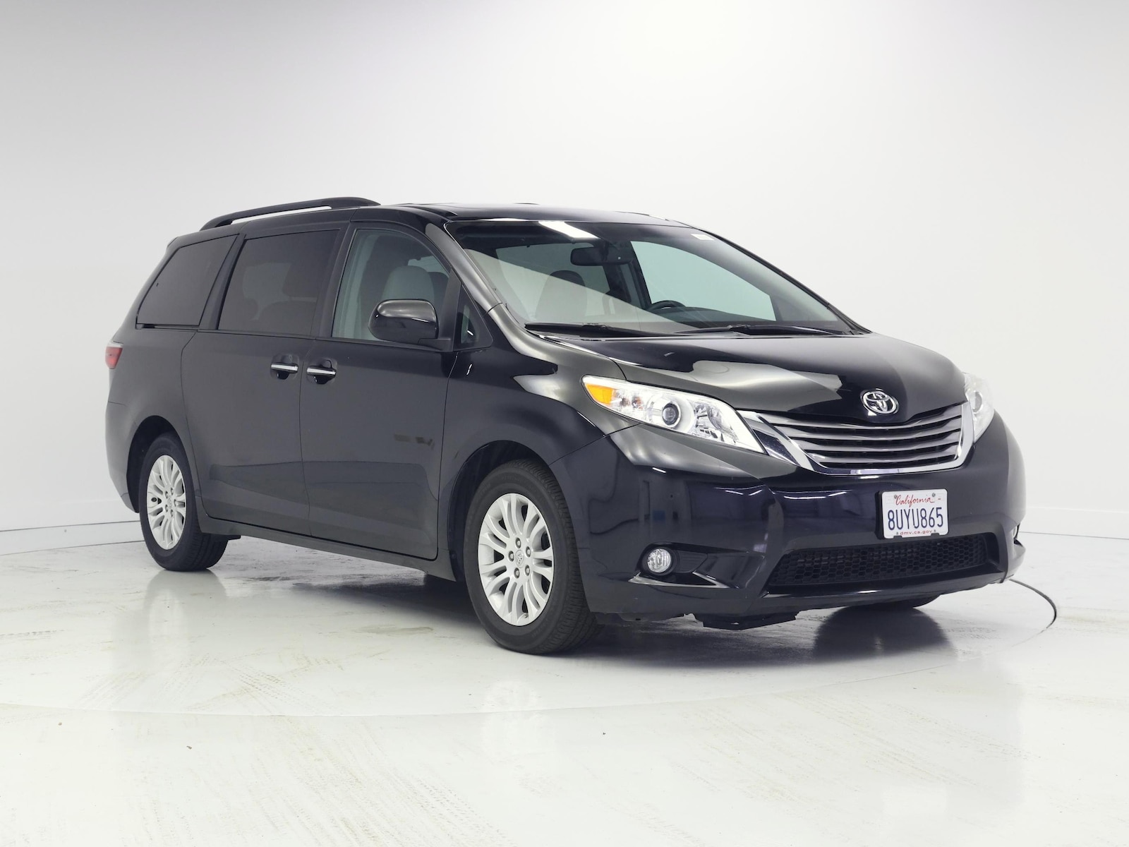 toyota sienna 2017 5TDYZ3DC3HS823142 image toyota sienna 2017 5TDYZ3DC3HS823142 image