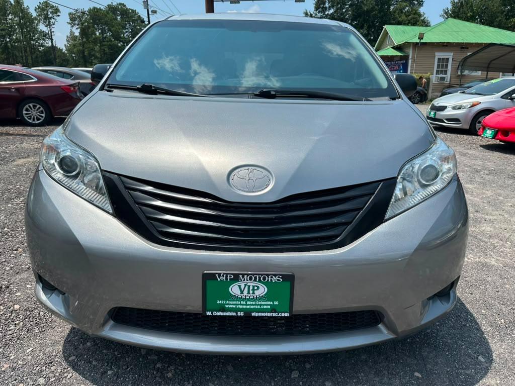 toyota sienna 2017 5TDZZ3DC4HS829889 image toyota sienna 2017 5TDZZ3DC4HS829889 image