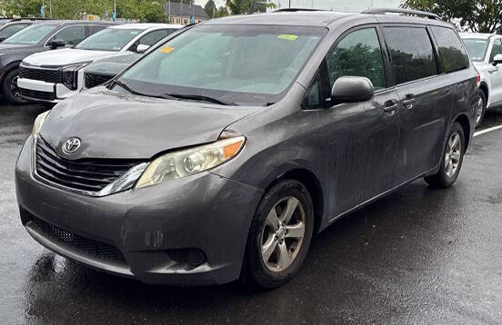 toyota sienna 2012 5TDKK3DC9CS187796 image toyota sienna 2012 5TDKK3DC9CS187796 image