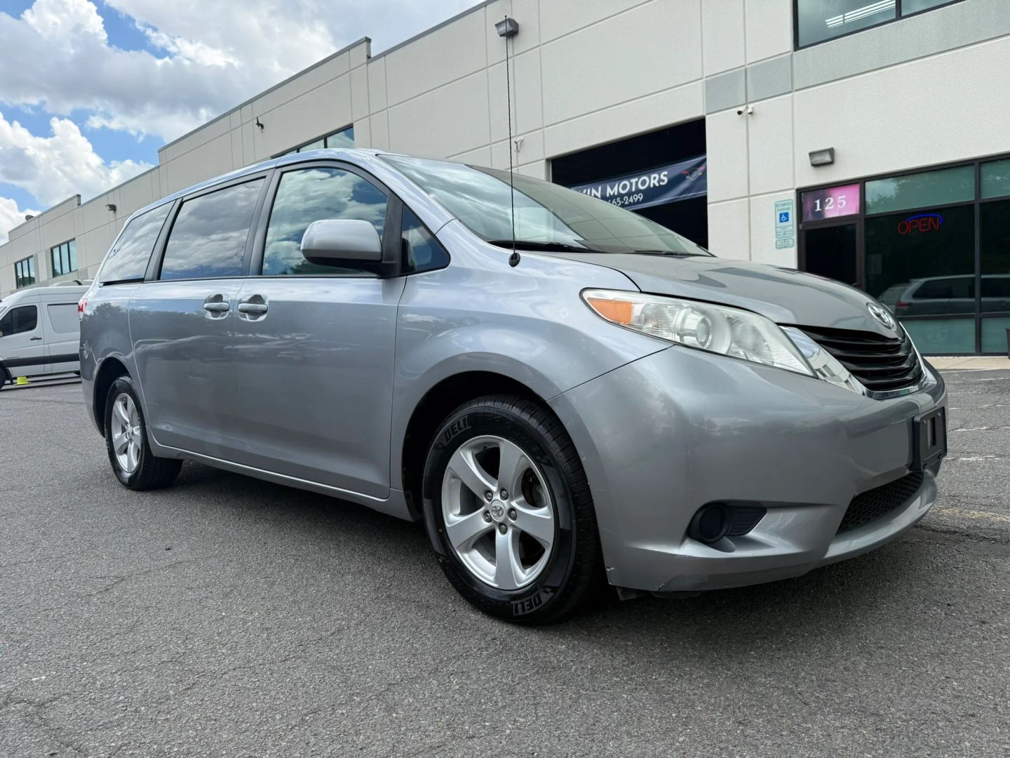 toyota sienna 2012 5TDKA3DC1CS014275 image toyota sienna 2012 5TDKA3DC1CS014275 image