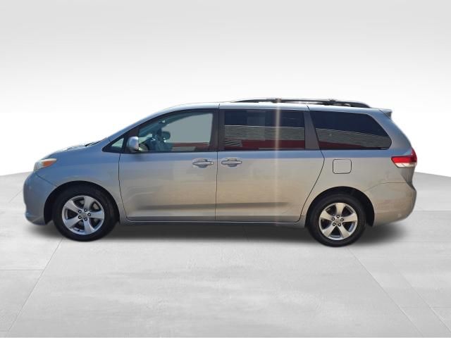 toyota sienna 2012 5TDKK3DC7CS220245 image toyota sienna 2012 5TDKK3DC7CS220245 image