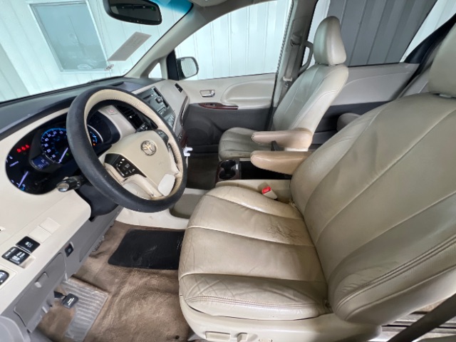 toyota sienna 2012 5TDYK3DC9CS185895 image toyota sienna 2012 5TDYK3DC9CS185895 image