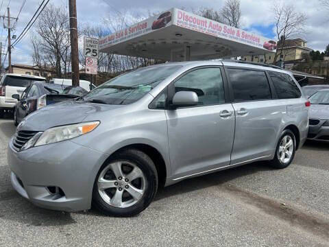 toyota sienna 2012 5TDKK3DCXCS182347 image toyota sienna 2012 5TDKK3DCXCS182347 image