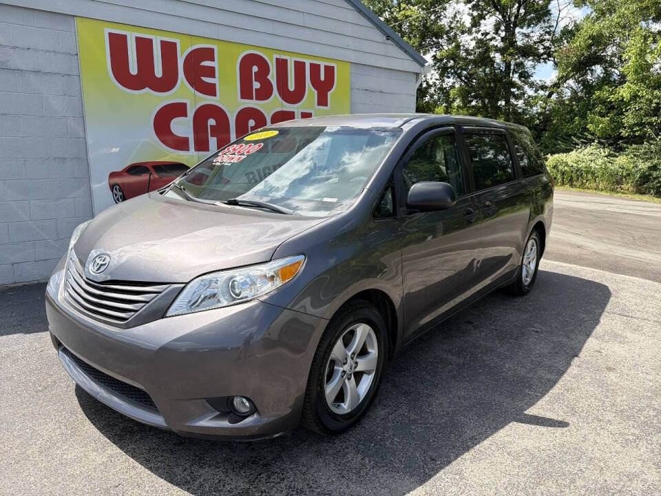toyota sienna 2012 5TDZK3DC3CS198193 image toyota sienna 2012 5TDZK3DC3CS198193 image