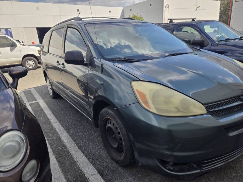 toyota sienna 2004 5TDZA23C44S173285 image toyota sienna 2004 5TDZA23C44S173285 image