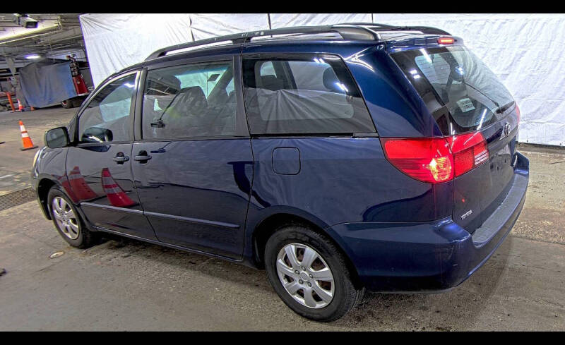 toyota sienna 2004 5TDZA23C74S141172 image toyota sienna 2004 5TDZA23C74S141172 image
