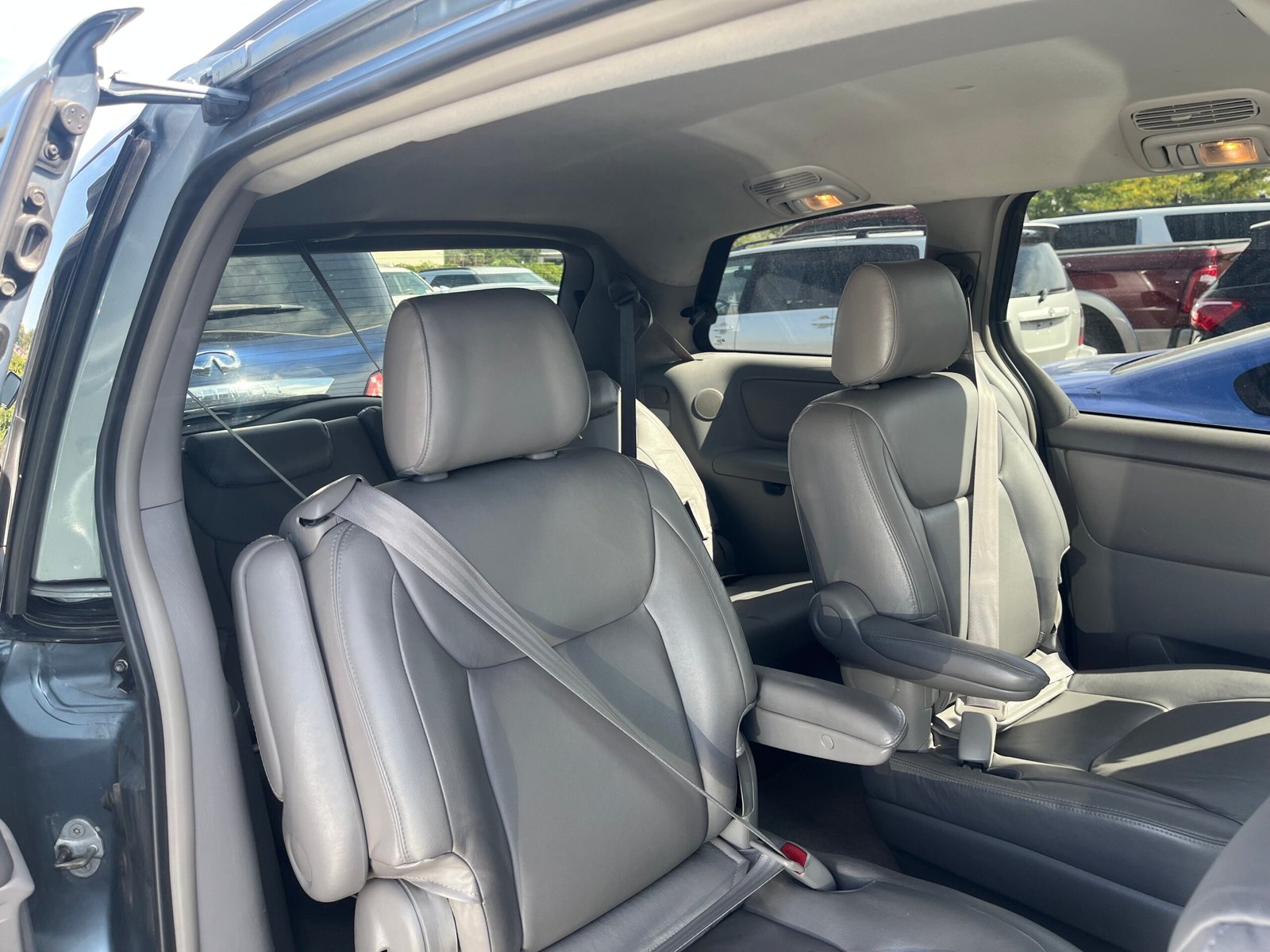toyota sienna 2004 5TDZA22C24S112941 image toyota sienna 2004 5TDZA22C24S112941 image