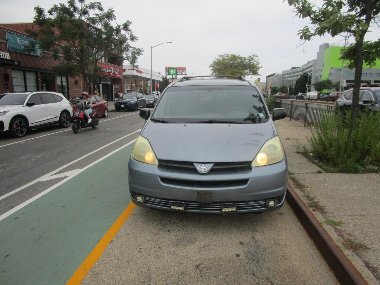toyota sienna 2004 5TDZA23C04S113147 image toyota sienna 2004 5TDZA23C04S113147 image