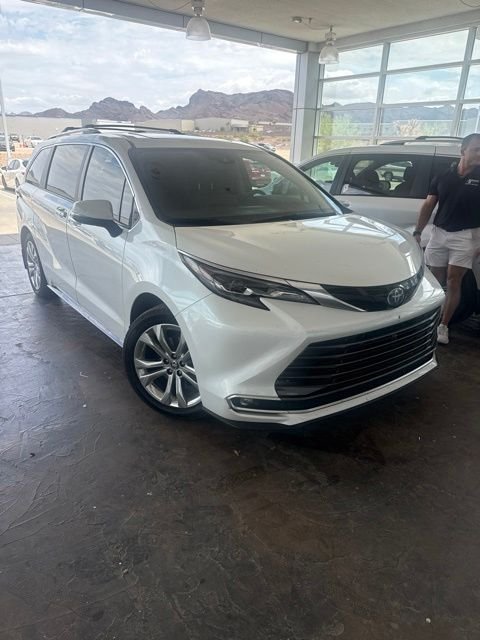 toyota sienna 2024 5TDERKEC4RS220956 image toyota sienna 2024 5TDERKEC4RS220956 image