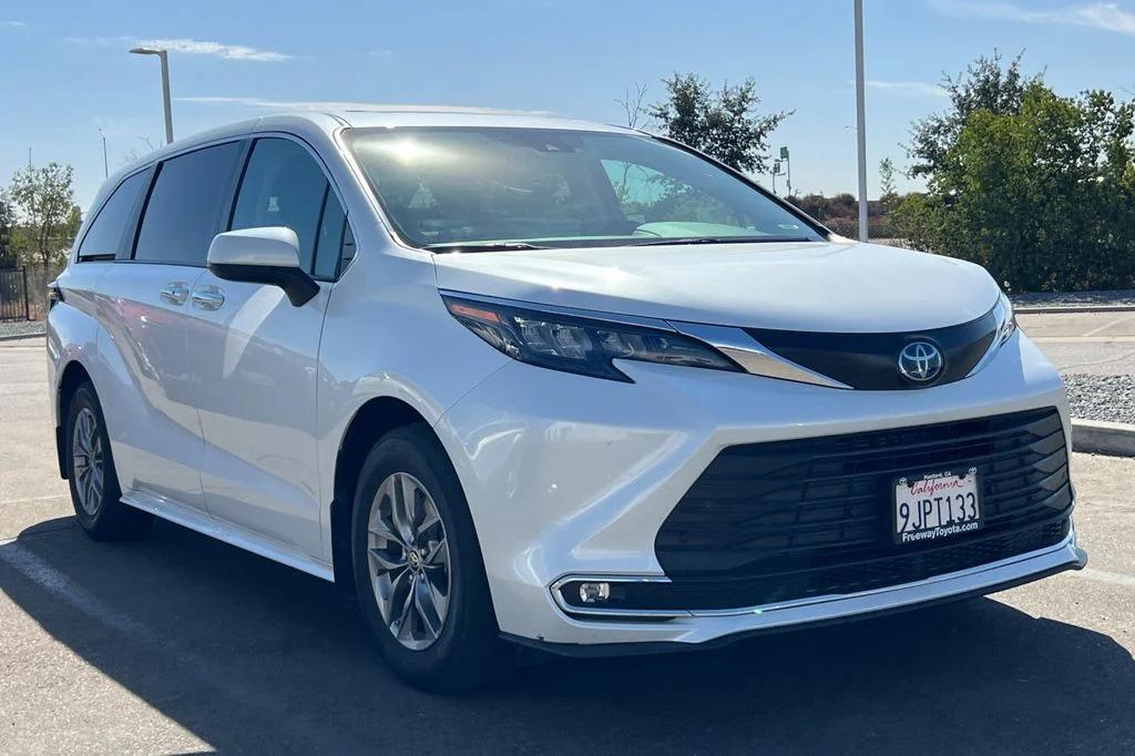 toyota sienna 2024 5TDYSKFC9RS111098 image toyota sienna 2024 5TDYSKFC9RS111098 image
