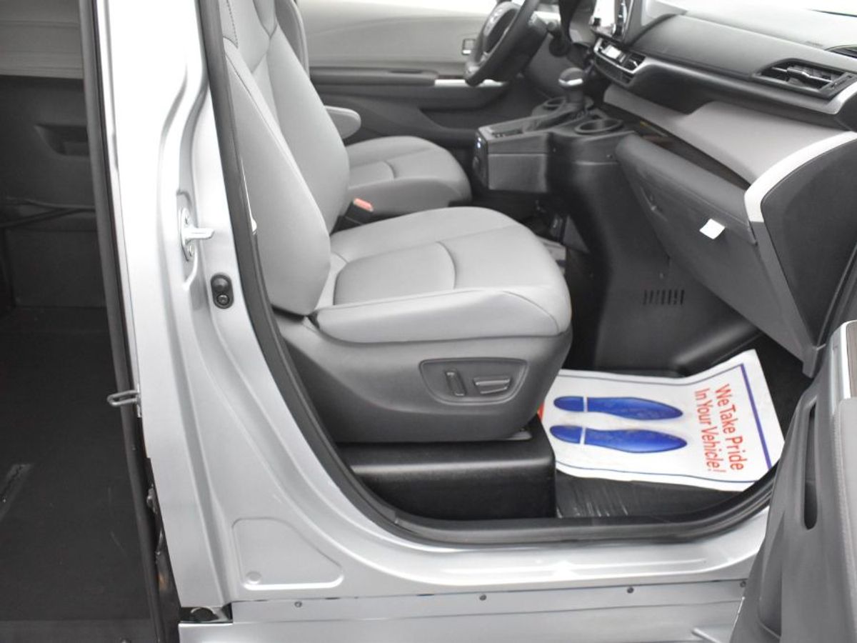 toyota sienna 2024 5TDJRKEC5RS199601 image toyota sienna 2024 5TDJRKEC5RS199601 image