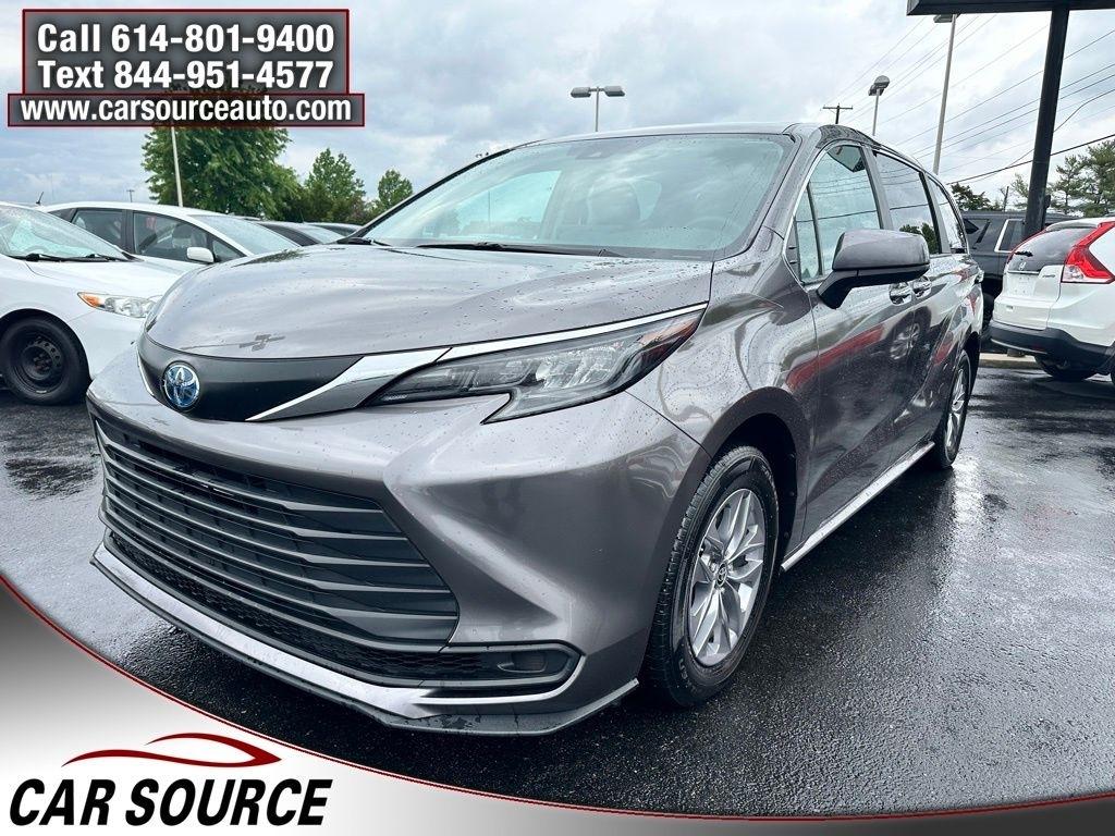 toyota sienna 2024 5TDKRKEC2RS188172 image