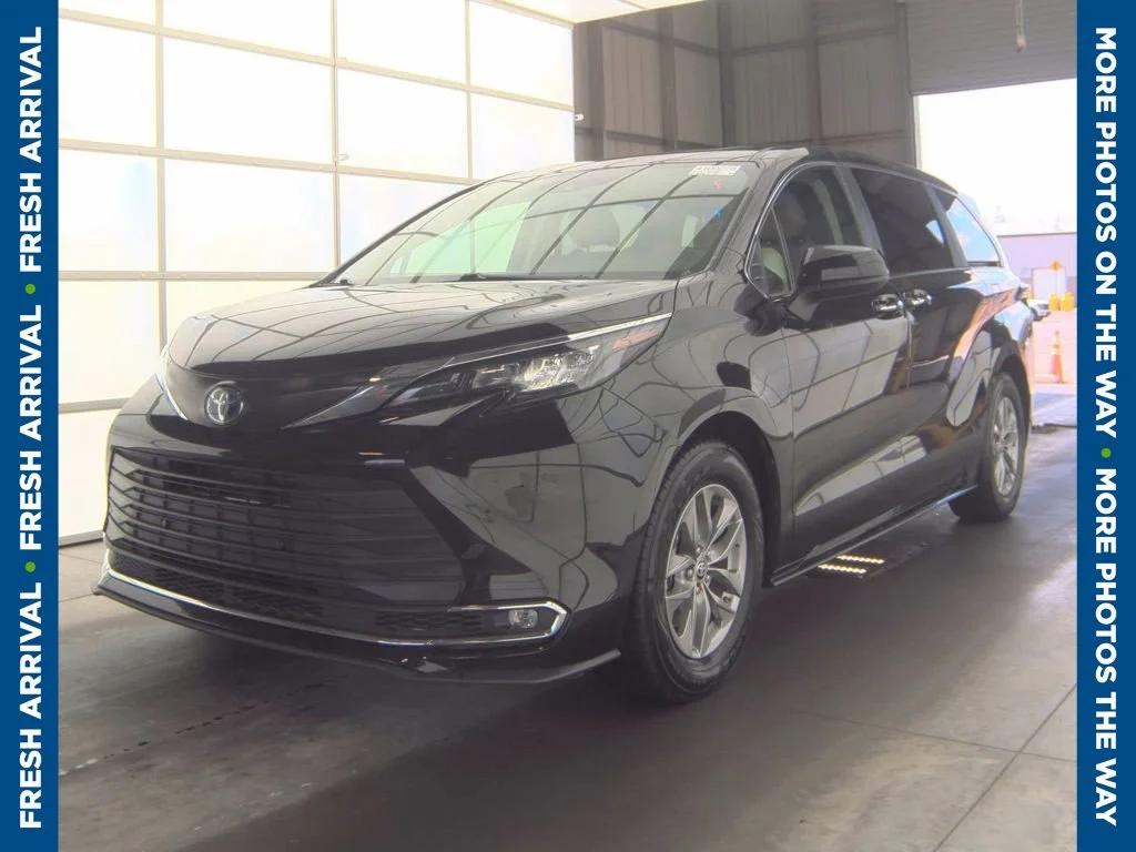 toyota sienna 2024 5TDYSKFC7RS141037 image toyota sienna 2024 5TDYSKFC7RS141037 image