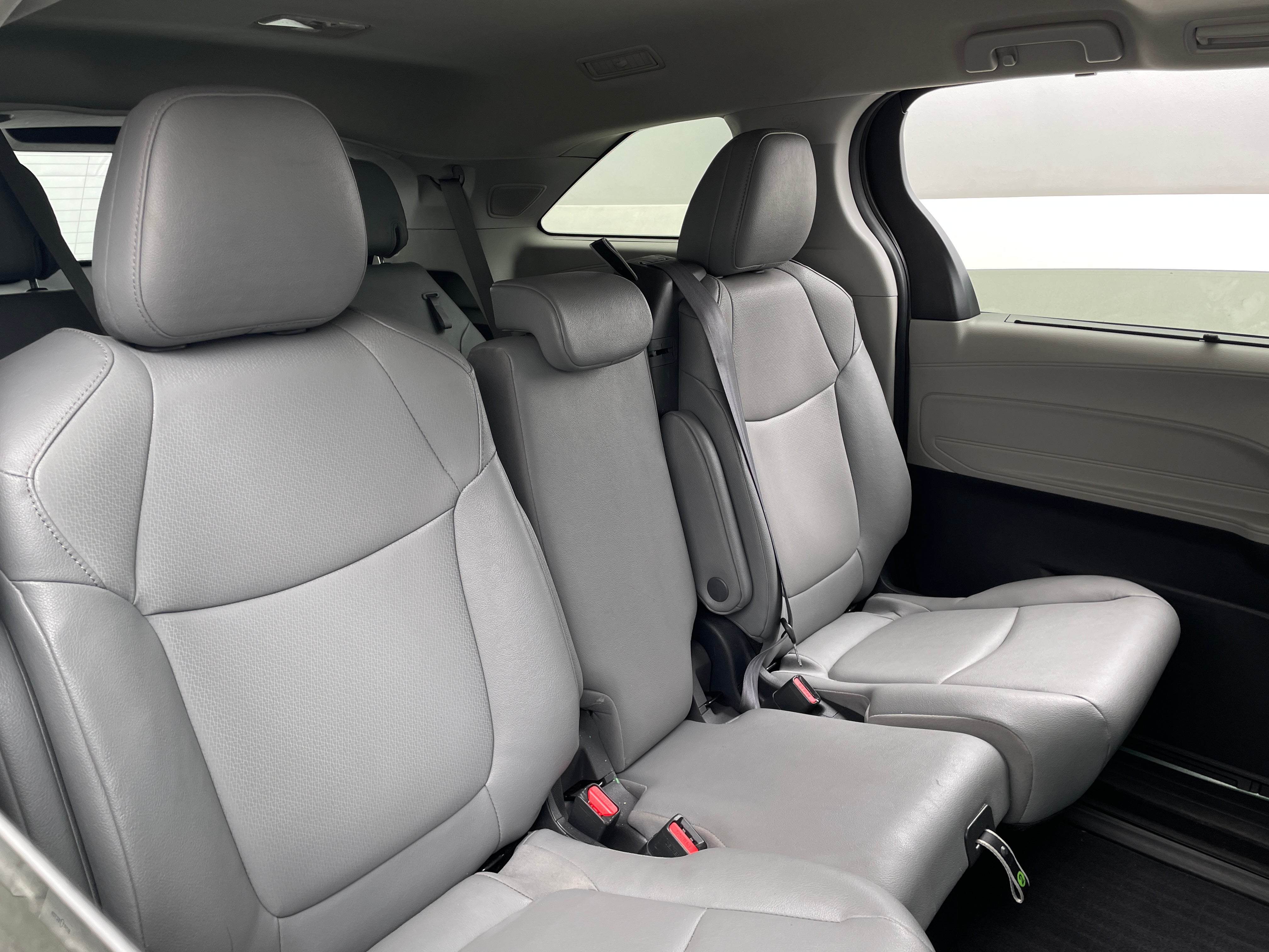toyota sienna 2024 5TDJRKEC3RS184031 image toyota sienna 2024 5TDJRKEC3RS184031 image