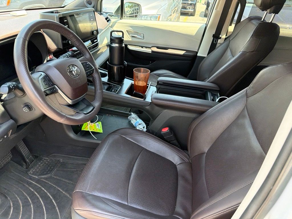 toyota sienna 2024 5TDESKFC9RS111735 image toyota sienna 2024 5TDESKFC9RS111735 image
