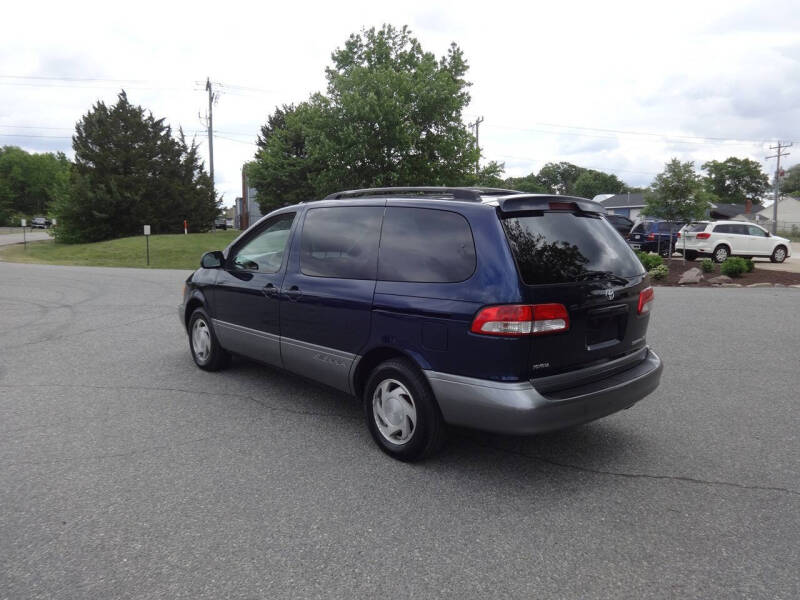 toyota sienna 2002 4T3ZF13CX2U485392 image toyota sienna 2002 4T3ZF13CX2U485392 image