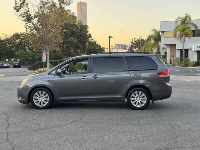 toyota sienna 2011 5TDDK3DC7BS003964 image toyota sienna 2011 5TDDK3DC7BS003964 image