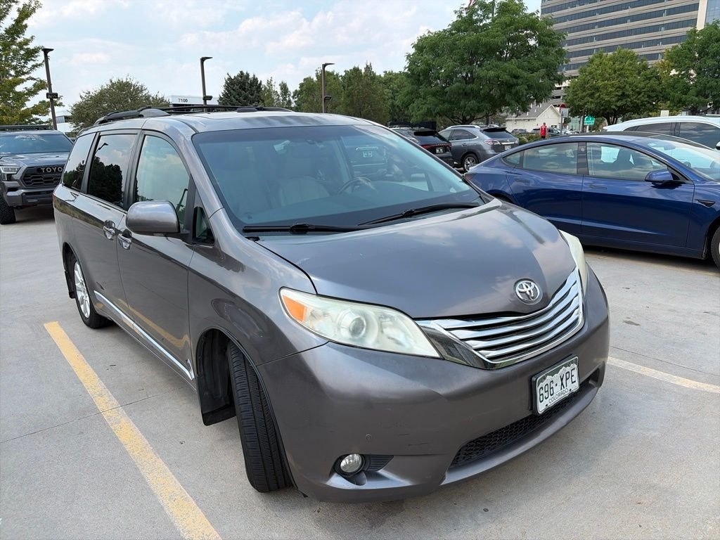 toyota sienna 2011 5TDDK3DC8BS028999 image toyota sienna 2011 5TDDK3DC8BS028999 image