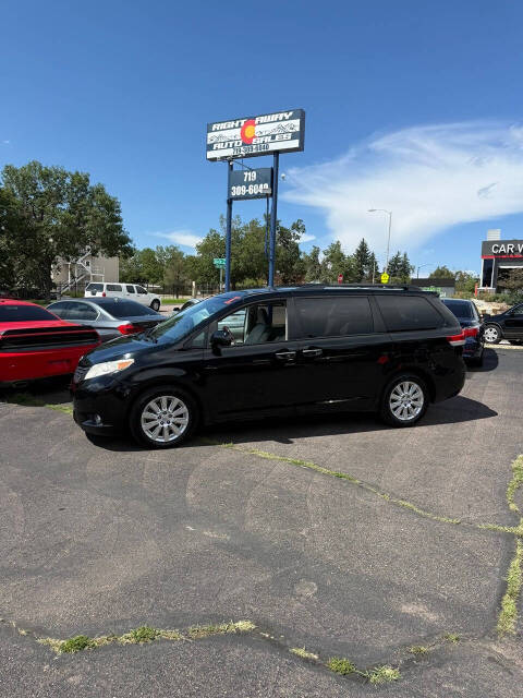 toyota sienna 2011 5TDDK3DC8BS010132 image toyota sienna 2011 5TDDK3DC8BS010132 image
