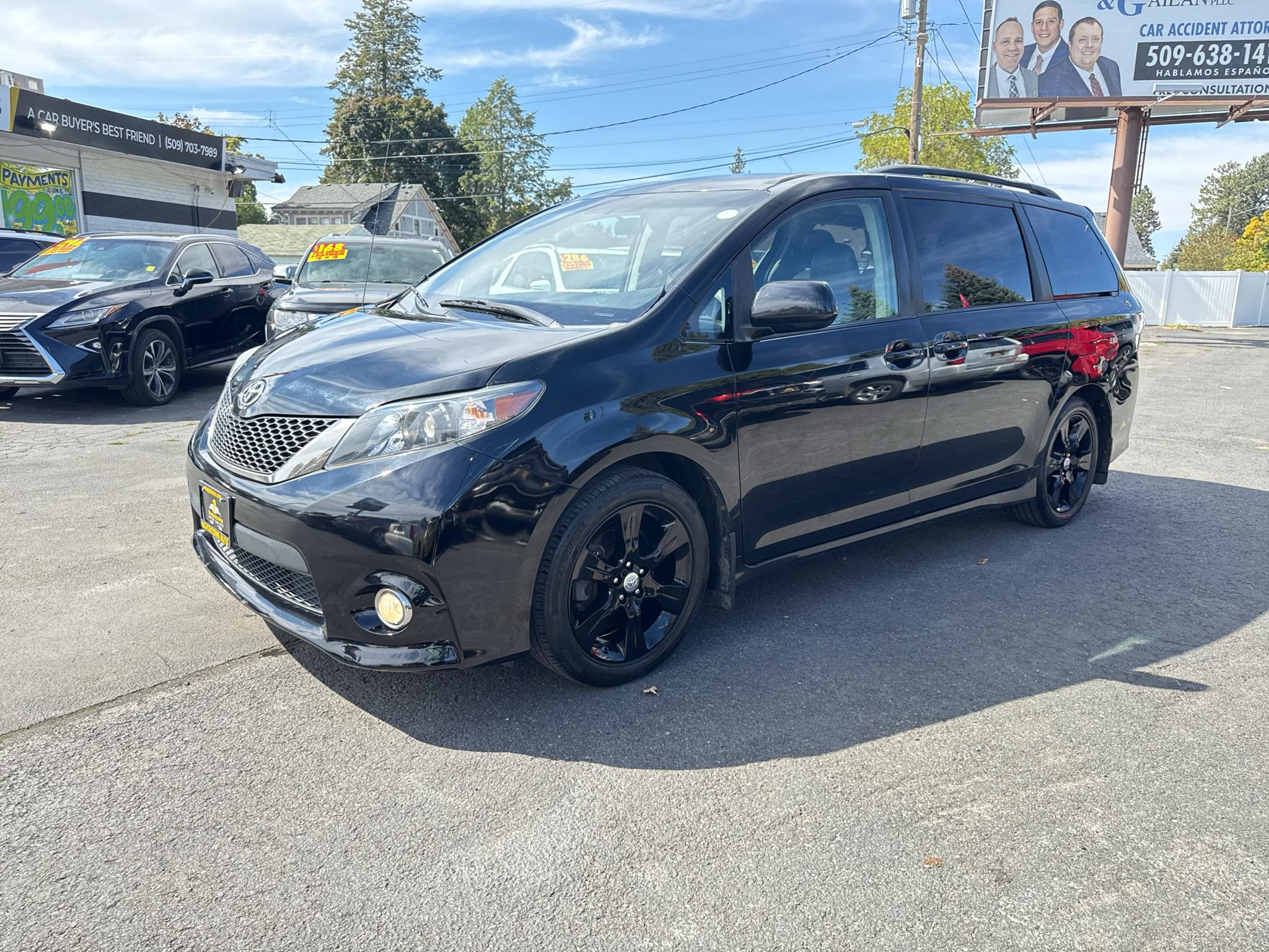 toyota sienna 2011 5TDXK3DC1BS113972 image toyota sienna 2011 5TDXK3DC1BS113972 image