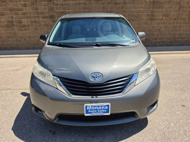 toyota sienna 2011 5TDKA3DC3BS004054 image toyota sienna 2011 5TDKA3DC3BS004054 image