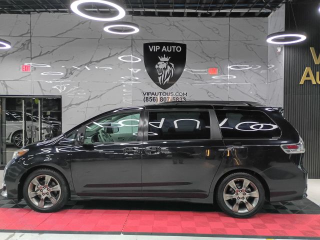toyota sienna 2011 5TDXK3DC9BS140837 image toyota sienna 2011 5TDXK3DC9BS140837 image