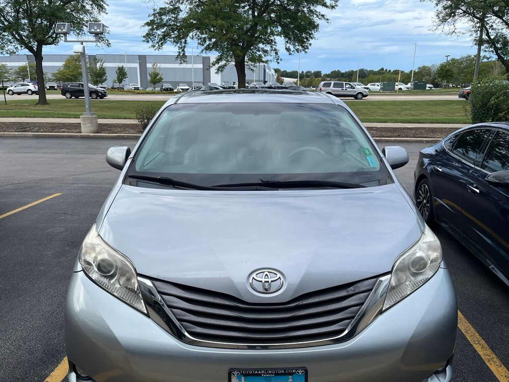 toyota sienna 2011 5TDDK3DC3BS002455 image toyota sienna 2011 5TDDK3DC3BS002455 image