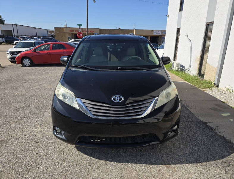 toyota sienna 2011 5TDDK3DC0BS021979 image toyota sienna 2011 5TDDK3DC0BS021979 image